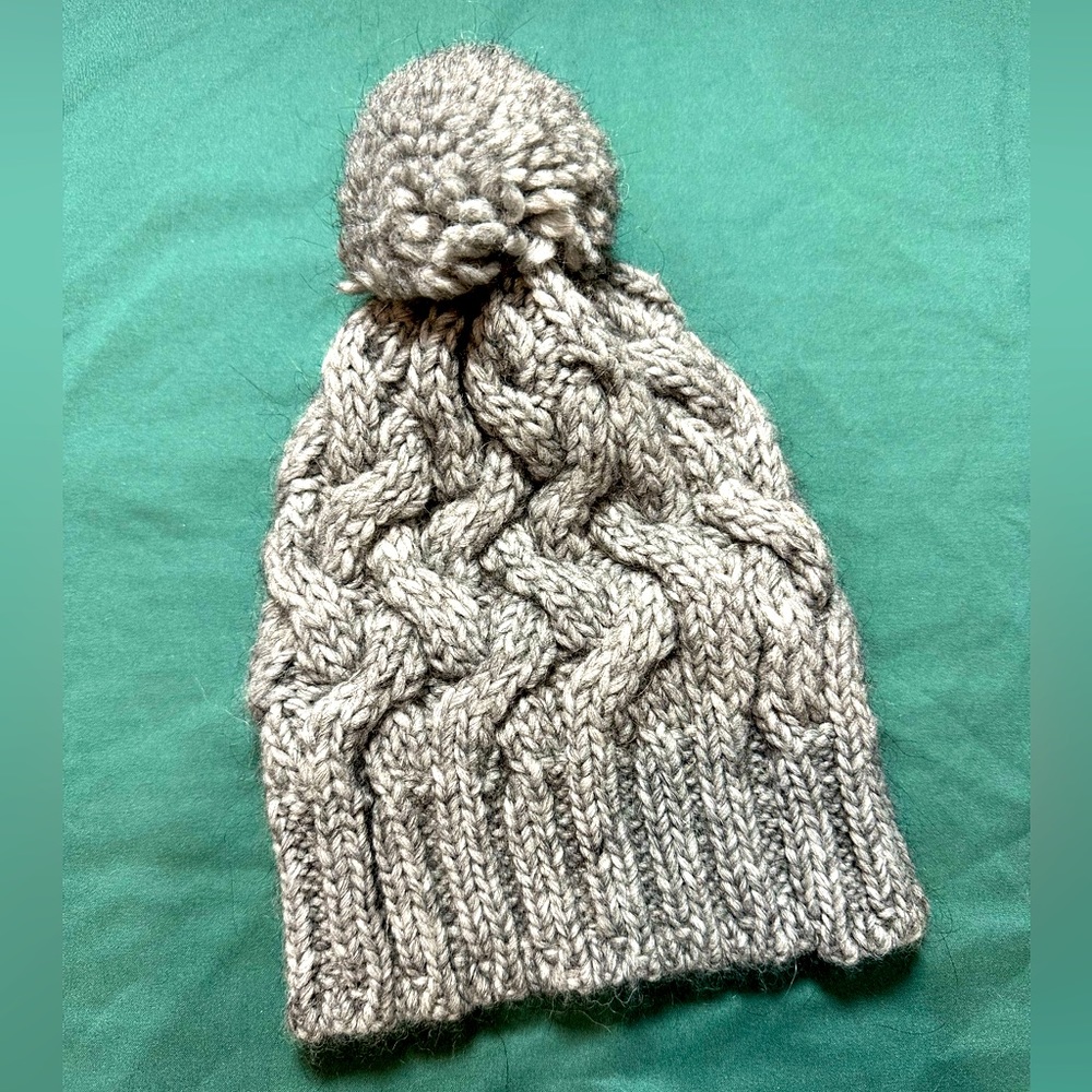 Levi’s Beanie with Pom Grey, Size S/M